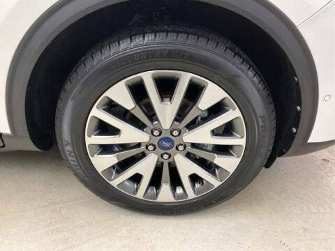 2020 Ford Escape Titanium