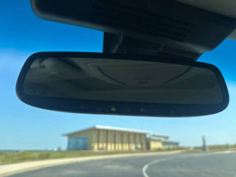 2015 Infiniti Q70 3.7