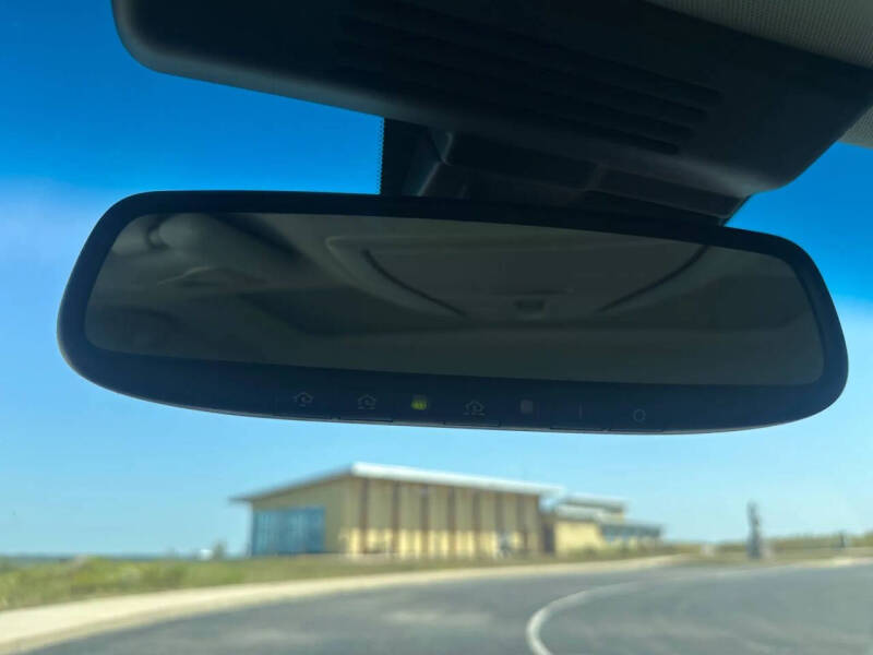 2015 Infiniti Q70 3.7