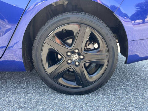 2016 Toyota Prius Three Touring