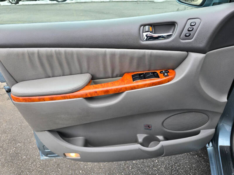 2006 Toyota Sienna XLE 7 Passenger