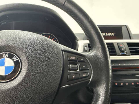 2014 BMW 3 Series 320i