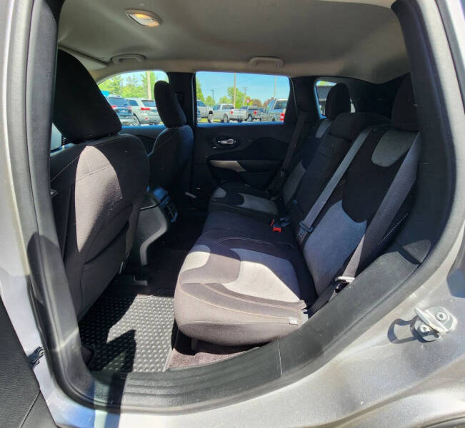 2018 Jeep Cherokee Latitude