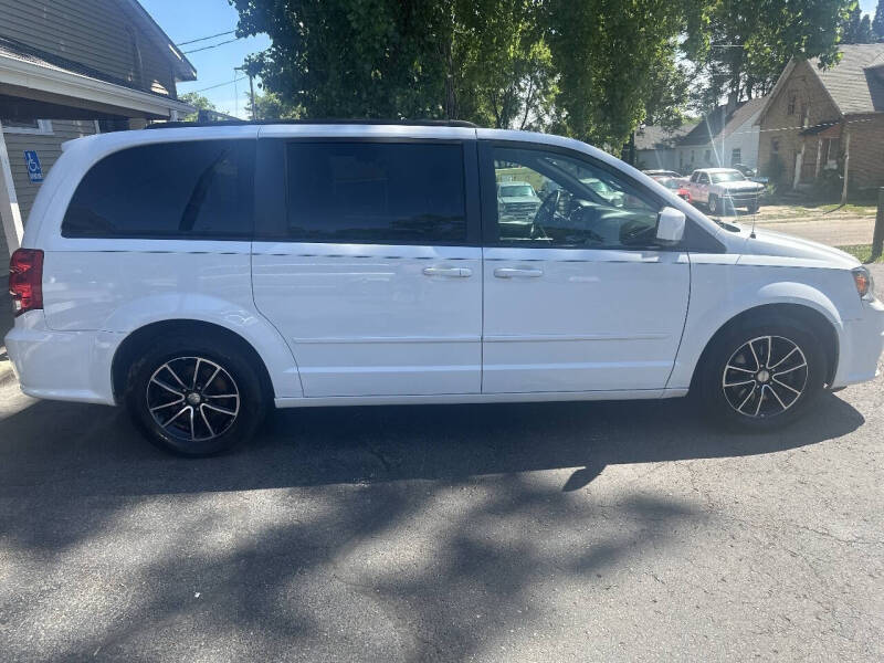 2016 Dodge Grand Caravan R/T