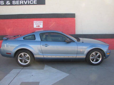 2006 Ford Mustang V6 Deluxe