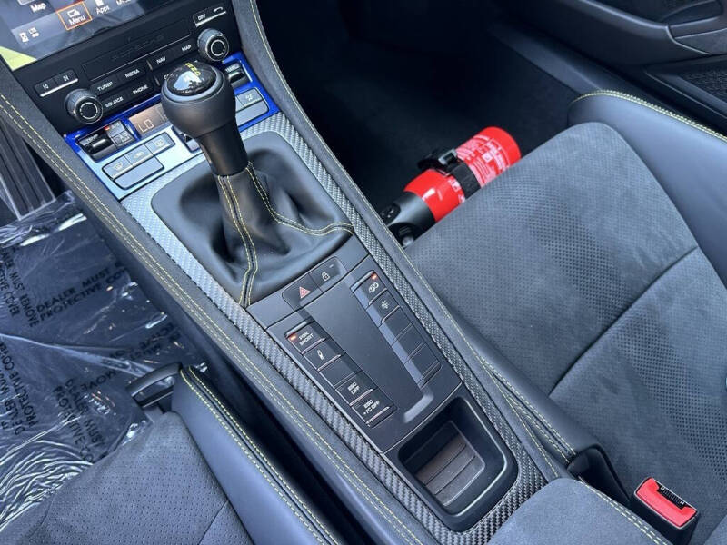 2025 Porsche 718 Boxster Spyder RS