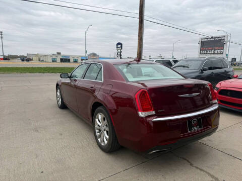 2016 Chrysler 300