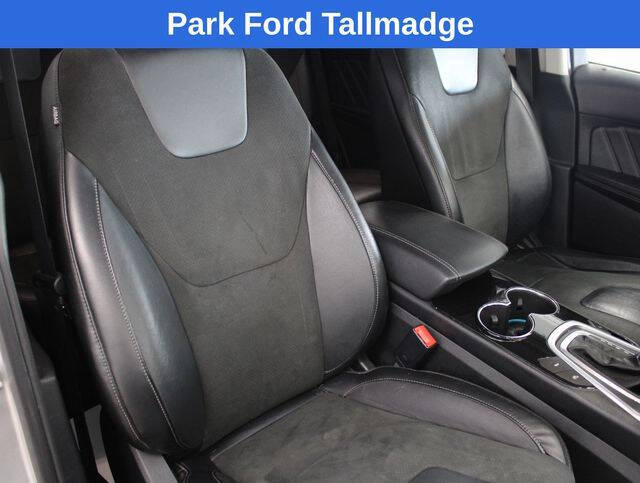 2016 Ford Edge Sport