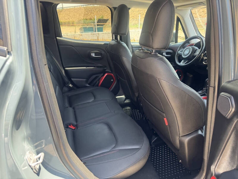 2019 Jeep Renegade Trailhawk