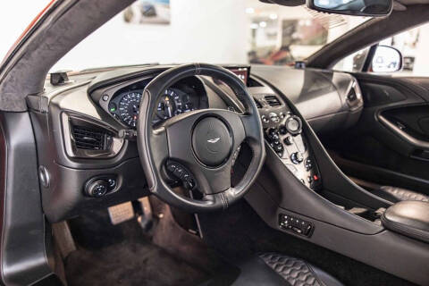 2014 Aston Martin Vanquish