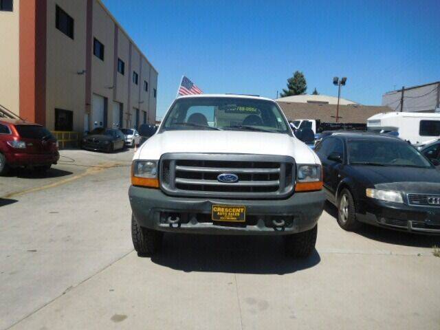 2000 Ford F-250 Super Duty for sale at CRESCENT AUTO SALES in Denver CO