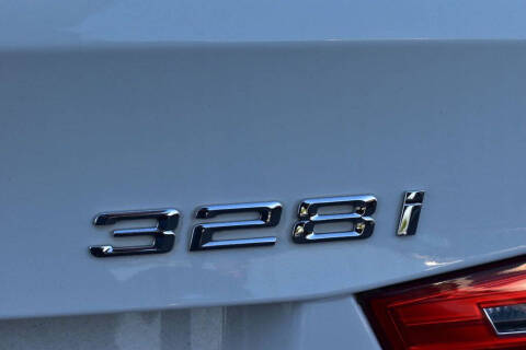 2011 BMW 3 Series 328i