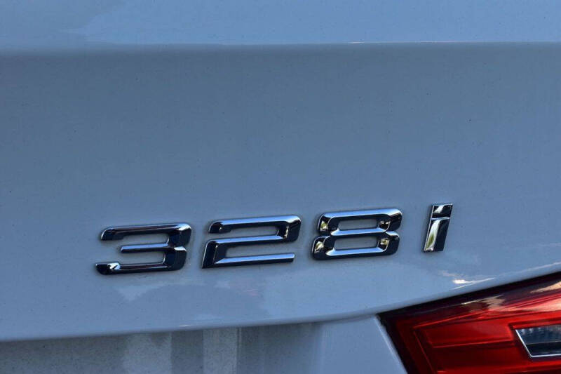 2011 BMW 3 Series 328i