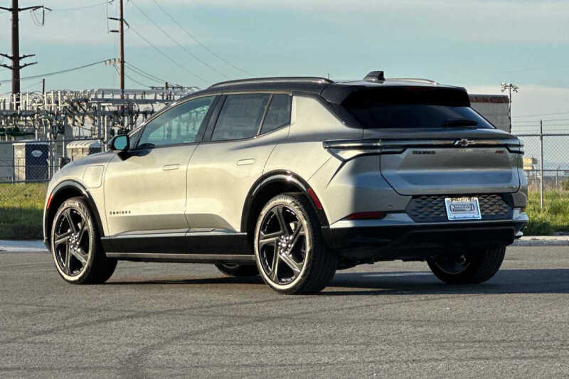 2026 Chevrolet Equinox EV RS
