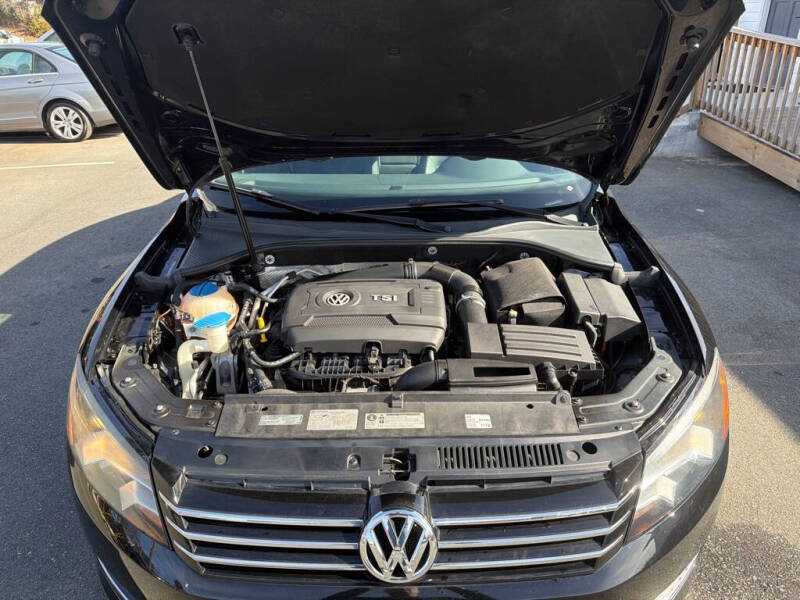 2014 Volkswagen Passat 1.8T SE PZEV