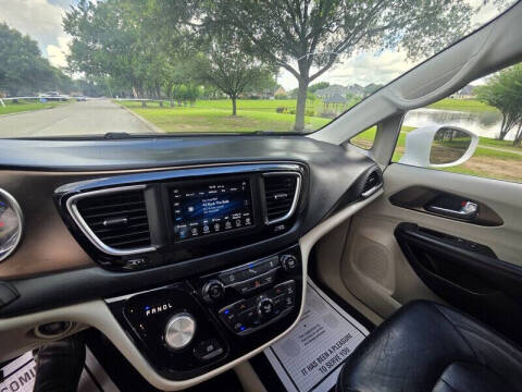 2019 Chrysler Pacifica Touring L