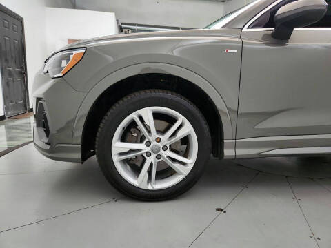 2020 Audi Q3 quattro S line Premium 45 TFSI