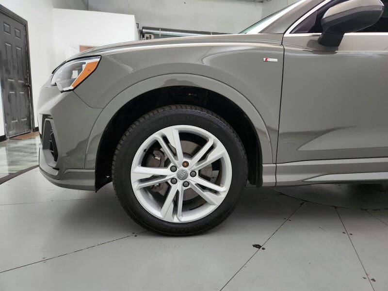 2020 Audi Q3 quattro S line Premium 45 TFSI