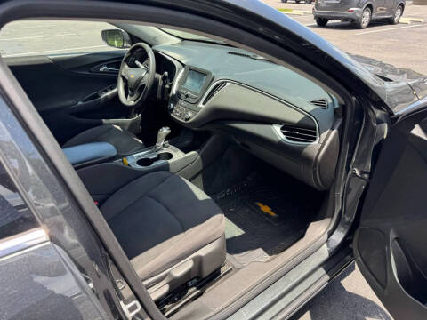 2017 Chevrolet Malibu LS