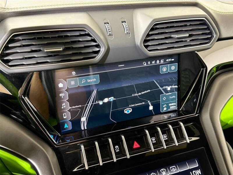 2022 Lamborghini Urus