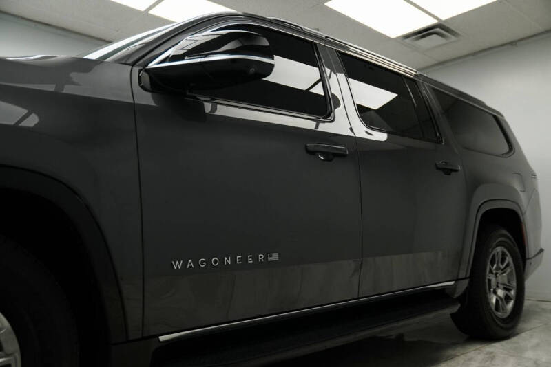 2023 Jeep Wagoneer L