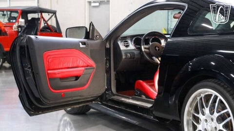 2005 Ford Mustang