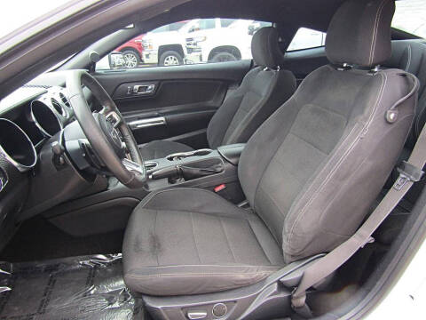 2015 Ford Mustang V6