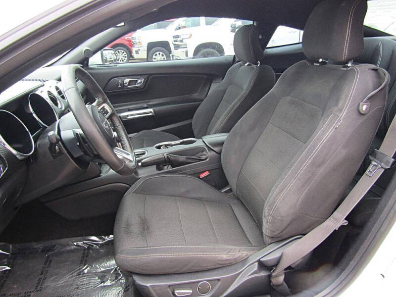 2015 Ford Mustang V6