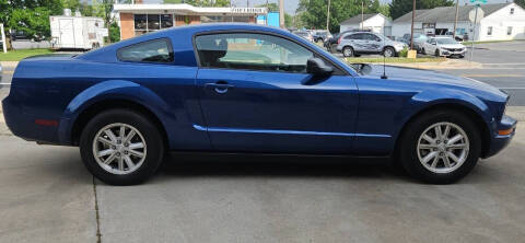 2008 Ford Mustang V6 Deluxe