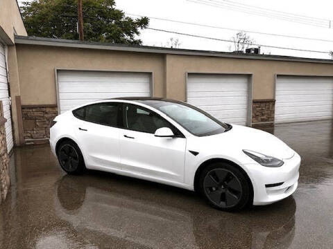 2021 Tesla Model 3 Standard Range Plus