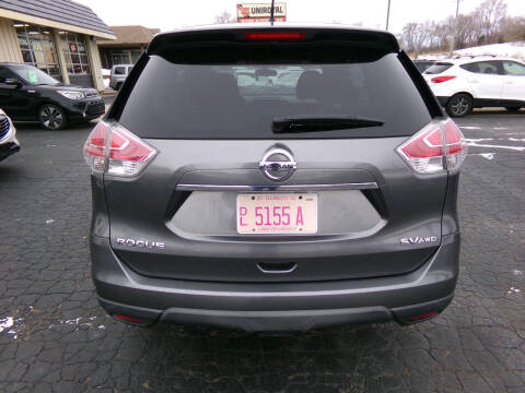 2015 Nissan Rogue SV