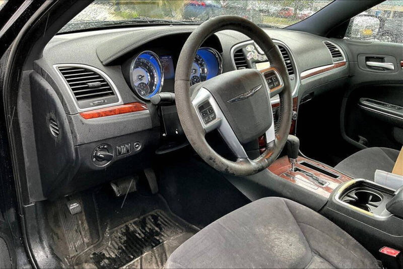 2012 Chrysler 300