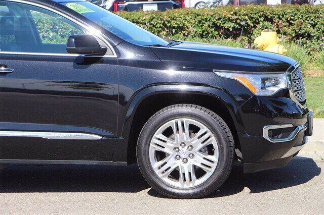 2017 GMC Acadia Denali