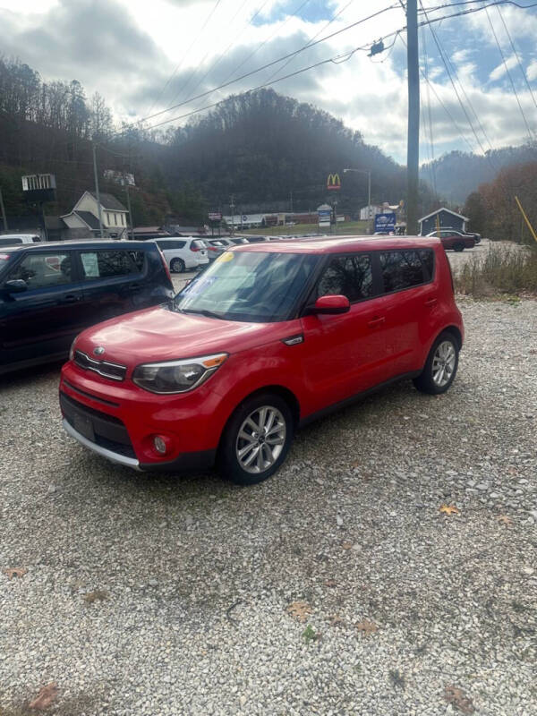 2017 Kia Soul +