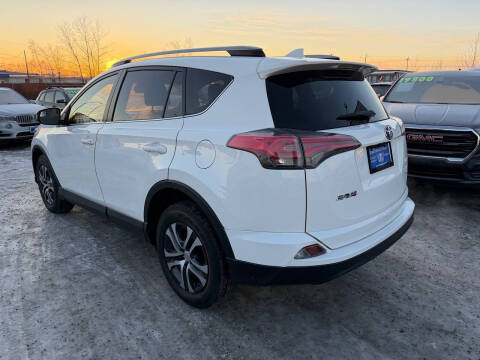 2017 Toyota RAV4 LE
