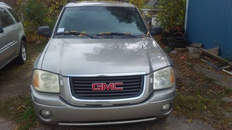 2002 GMC Envoy for sale at New Start Motors LLC in Montezuma IN