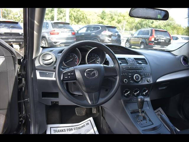 2013 Mazda MAZDA3 i SV