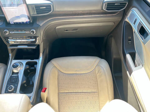 2020 Ford Explorer Platinum