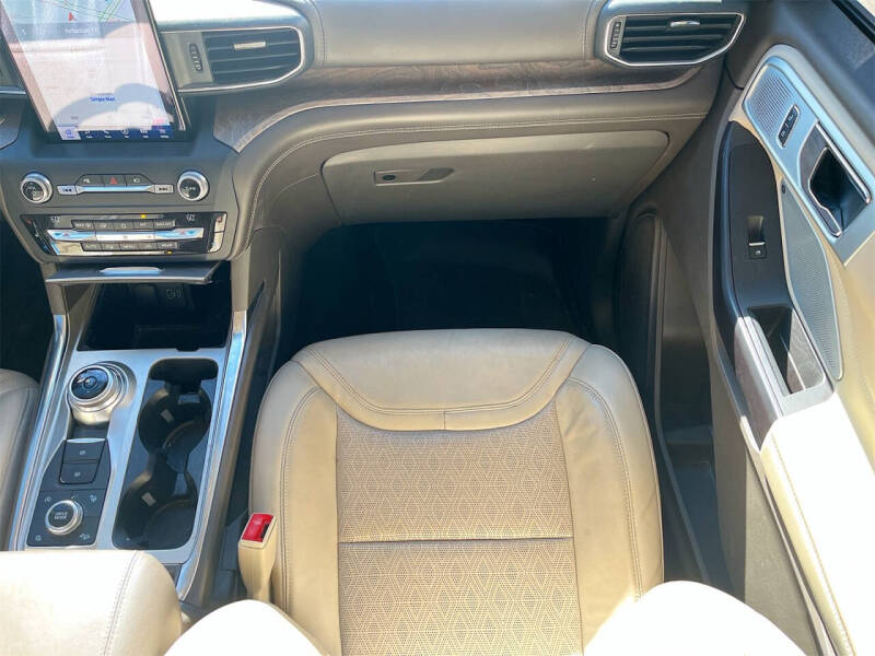 2020 Ford Explorer Platinum