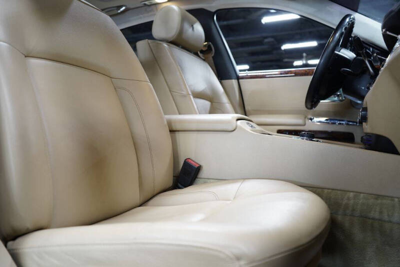 2010 Rolls-Royce Ghost