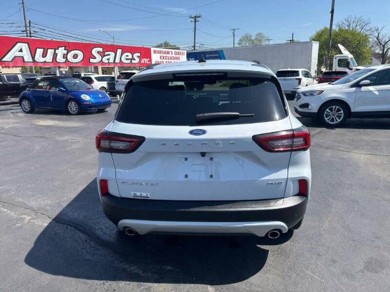 2025 Ford Escape Platinum