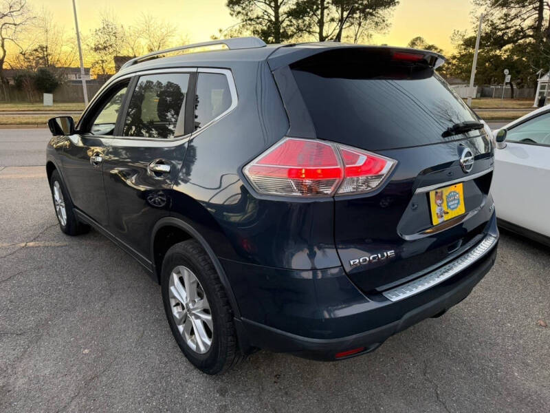 2016 Nissan Rogue SV