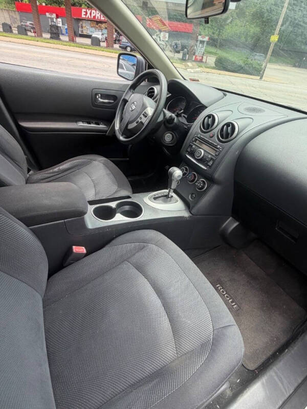 2011 Nissan Rogue S