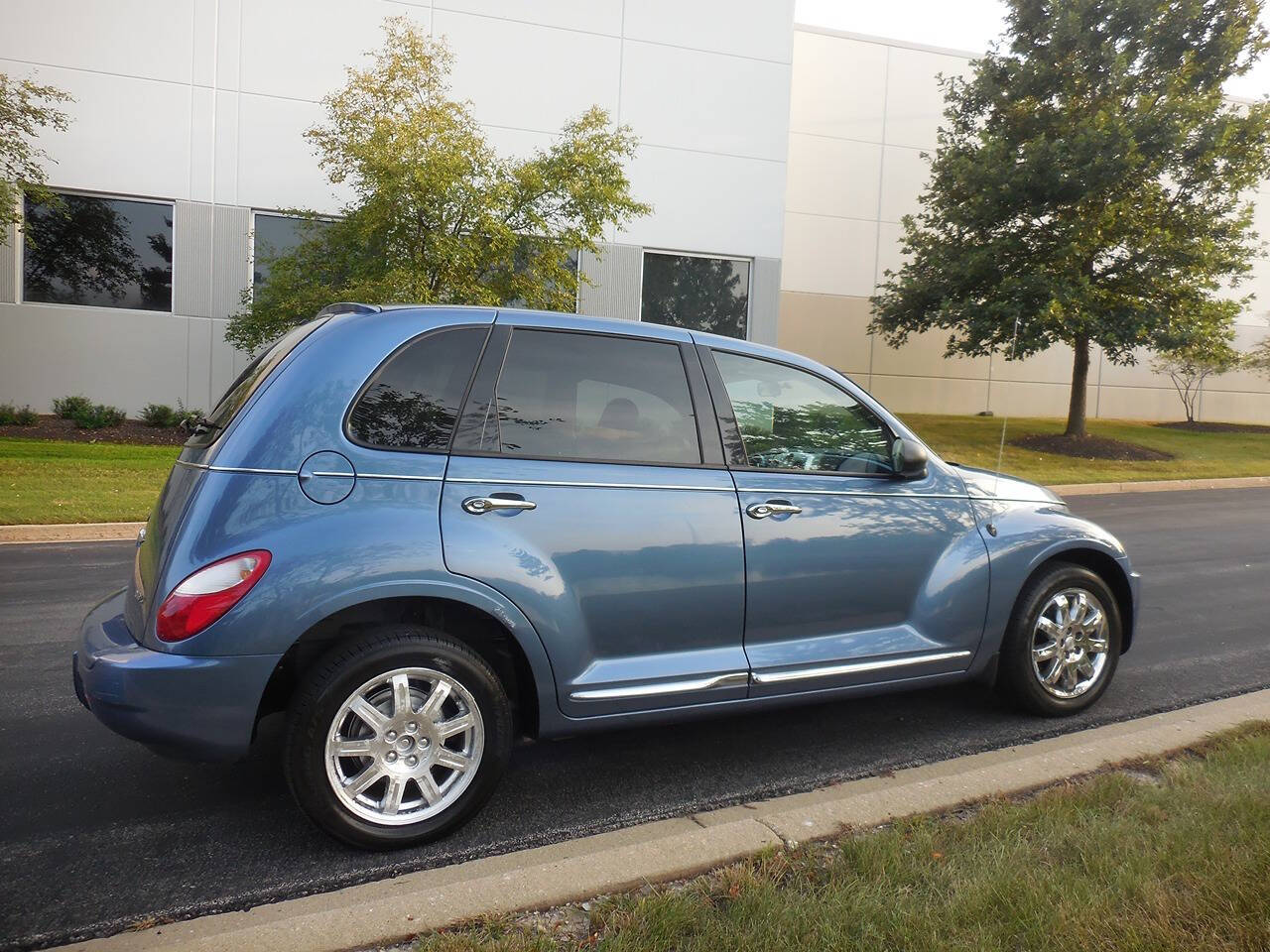 2007 Chrysler PT Cruiser for sale at Genuine Motors in Schaumburg, IL