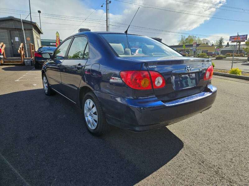 2003 Toyota Corolla LE