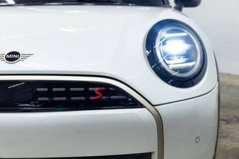 2025 MINI Hardtop 2 Door Cooper S Signature Trim