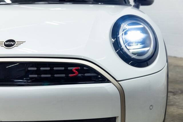 2025 MINI Hardtop 2 Door Cooper S Signature Trim