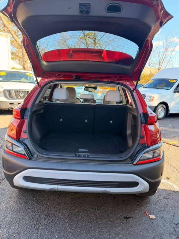 2022 Hyundai Kona SEL