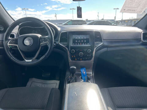 2018 Jeep Grand Cherokee Laredo