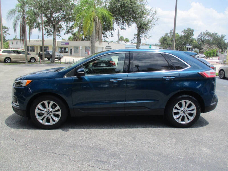 2020 Ford Edge Titanium
